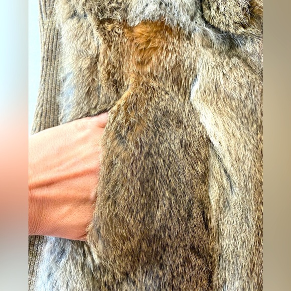 100% Authentic Rabbit fur vest size M - Picture 4 of 6